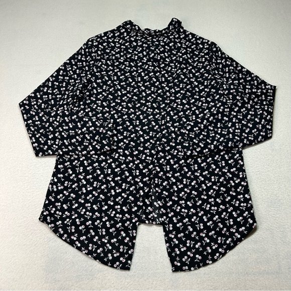 SMART SET Womens Cherry Print Button Down Long Sleeve Blouse Back Slit Size M - Picture 7 of 11